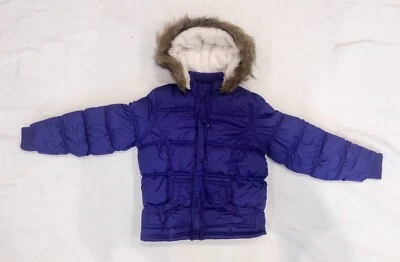 Chaqueta acolchada púrpura real para niñas con capucha desmontable talla 10 usada en excelente estado Foto 1 de 4