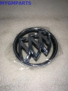 BUICK ENCORE CHROME GRILLE EMBLEM "TRI SHIELD" 2013-2016 NEW OEM GM  95330834 - Picture 1 of 3