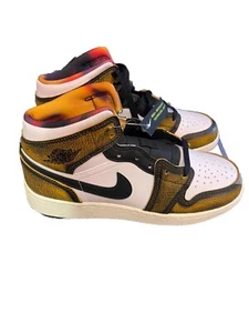 (GS) Nike Größe 5 1/2 Y Air Jordan 1 Mid SE "Black/Taxi-White" Schuhe S-83 - Bild 1 von 7