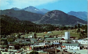 Vintage Colorado CO Postkarte Luftbild Estes Park Geschäftsviertel Longs Peak - Bild 1 von 3