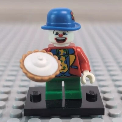Lego Collectable Minifigure Small Clown Series 5 8805 Col073 Retired 2011  - Image 1 of 4