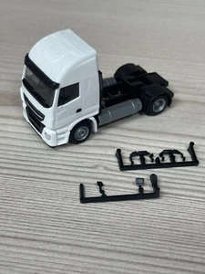 Herpa Spur H0 1/87 Iveco Stralis NP 460 Zugmaschine, Weiß ohne OVP - Picture 1 of 3