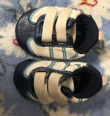 Old Navy Baby Shoes Blue And White Stripped Size 1 - Image 1 of 3