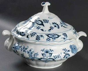 Blue Danube  Blue Danube Tureen 270553 - Picture 1 of 1