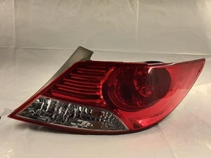 Passenger Tail Light Quarter Panel Mounted Sedan Fits 12-14 ACCENT 1394754 - Picture 1 of 12