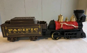 Toysmith 10" Classic Steam Engine Toy Train Pull Back Pacific Railway Car - Picture 1 of 14