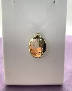 Medallón ovalado grabado en oro amarillo de 14kt I-89143 - Imagen 1 de 6