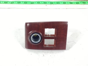 Bisel interruptor asiento Toyota Sienna 2011-2014 salida 12V 55446-08060 OEM. - Imagen 1 de 9