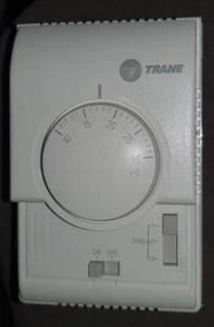 trane 4233250 fan coil thermostat T6378C1086 - Picture 1 of 2