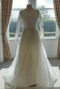 WEISSES LANGARM DURCHSICHTIGES HOCHZEITSKLEID MIT ZUG UK GRÖSSE 12 - Bild 1 von 7
