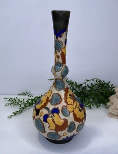 Vintage Regina Gouda Holland Luxor MJ W Floral Matte Handpainted Bulbous Vase - Picture 1 of 13