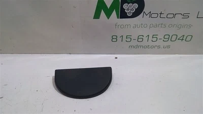 Chevrolet Tahoe 2017-2020 cubierta de plástico central izquierda 23136922 Foto 1 de 4