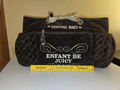 Bolso de pañales acolchado vintage Juicy Couture para bebé con cambiador. VER FOTOS/MANCHAS Foto 1 de 4