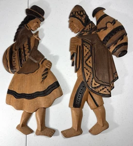 Placas de pared de madera andinas talladas a mano de colección - Pareja de arte popular peruano usadas en excelente estado - Imagen 1 de 10