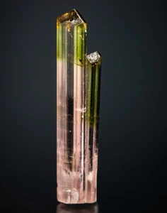 Miniera di Mawi Elbaite, provincia di Nuristan, Afghanistan 1809-49 - Foto 1 di 4