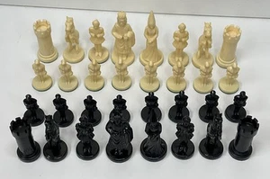 Vintage Ajedrez Fantasia Chess Pieces Set - NO BOARD - Camelot - King Arthur - Picture 1 of 13