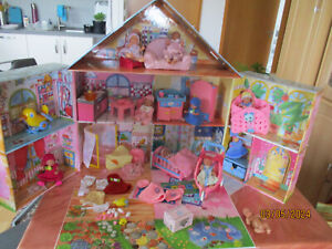 Mini Baby Born Puppenhaus, bespielt, mit 9 Mini Püppchen, sehr gut erhalten