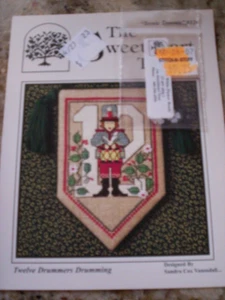 The Sweetheart Tree Teenie Tweenie  TWELVE DRUMMERS DRUMMING CHART/BEAD #120 - Picture 1 of 2