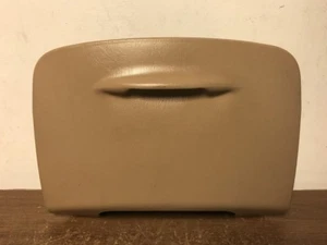 1997 FORD CROWN VICTORIA CUPHOLDER - Picture 1 of 7