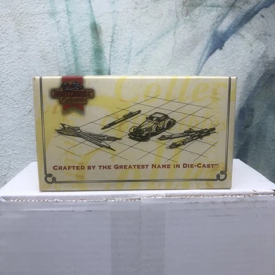 Matchbox Collectible Model DYM38020 - Image 1 of 4