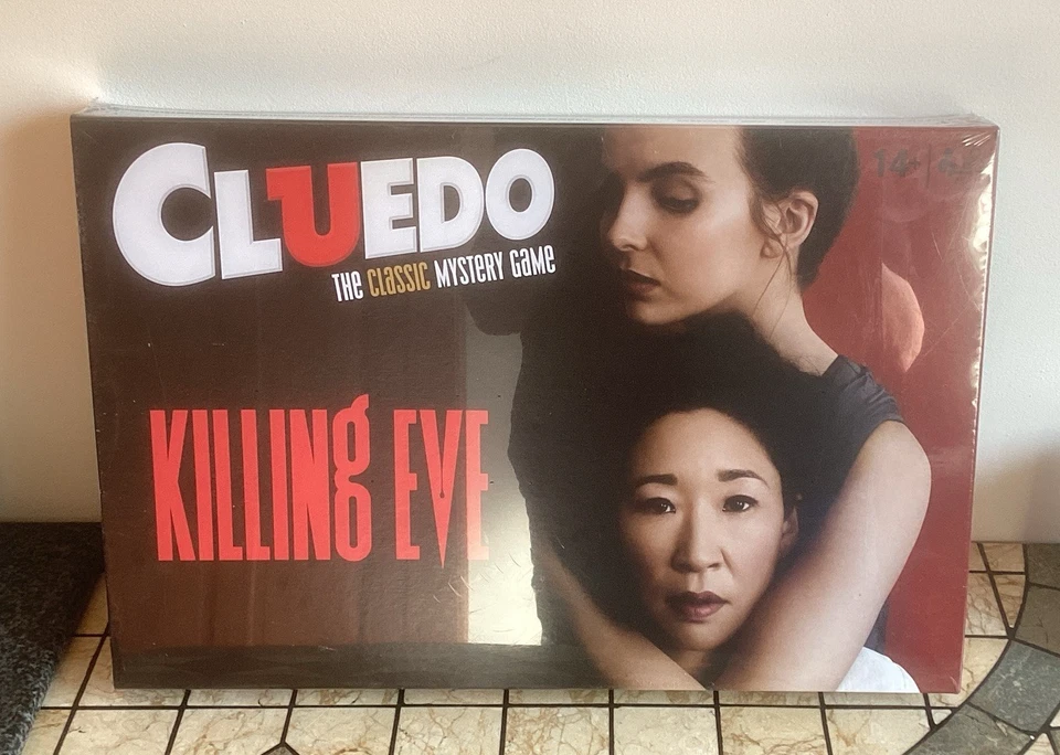 HASBRO CLUEDO KILLING EVE CLASSIC MYSTERY BOARD GAME - NEW  - Image 1 of 3
