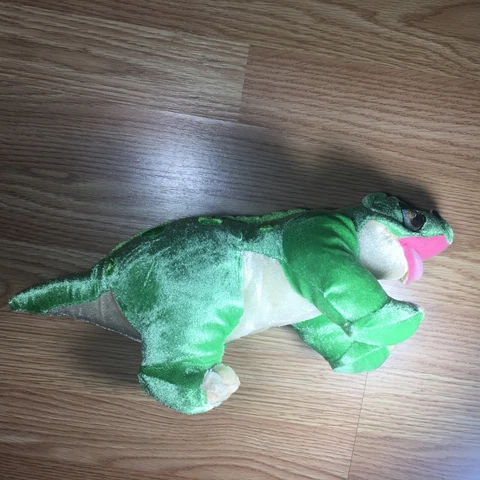 Land Before Time Spike Dinosaur 14” Plush Kelly Toy 2004 Stegosaurus Cover