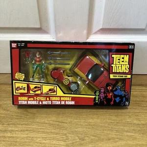 BanDai Ban Dai Teen Titans Robin T-Cycle & Turbo Mobile Boxed New Rare DC - Picture 1 of 6