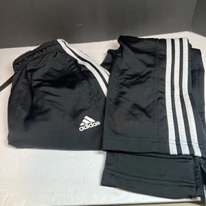 Adidas Hombres Primegreen Calentamiento Pista Jogger Pantalones Pantalones deportivos Medianos Tobillo Cremallera - Imagen 1 de 4