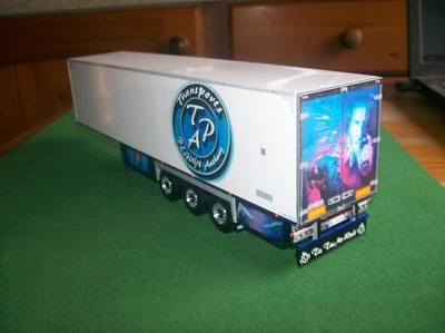 WSI 1/5Oth SCALE REFRIGERATED SEMI TRAILER JOHN WICK THEME PEGUIN TRANSPORT - Image 1 of 4
