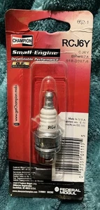 Champion 852-1 RCJ6Y Small Engine Spark Plug - Picture 1 of 2