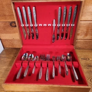 Simeon L. & George H. Rogers Co. Maybrook Rose Stainless 60 Pc Flatware Vintage - Imagen 1 de 9