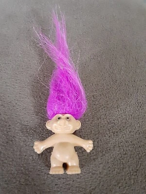 Muñeca LLAVERO TROLL - 2" Muñeca Russ Troll Pelo Púrpura  Foto 1 de 3