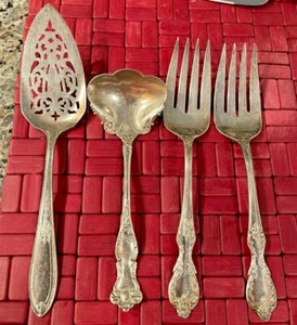 ANTIQUE Lot of 4 Wm A Rogers Silverplate SERVING UTENSILS-2 FORKS,LADLE, SERVER - Picture 1 of 12