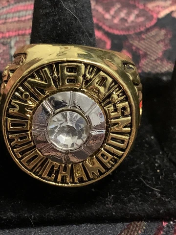 1974  Boston Celtics NBA Championship Ring Brand New Sz11 White Cover