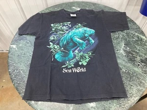 Vintage T-Shirt hergestellt in den USA Sea World Terrors Of The Deep Faded schwarz Gr. M Hai Grunge - Bild 1 von 9