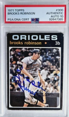 1971 Topps #300 Brooks Robinson Signed Baseball Card Autograph PSA 10 Auto - Image 1 of 2