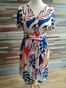 Decorative Summer Crossover Bodice Dress NWOT Size L UK14 - Picture 1 of 5