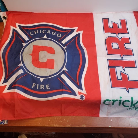 CHICAGO FIRE 24"x34" FLAG/BANNER Cricket Wireless MLS Cover
