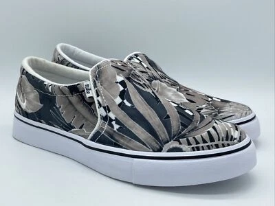 Nike Women's Court Royale Acslpse Slip Ons Sz 7.5-9.5 Black/White/Photon Dust - Image 1 of 4