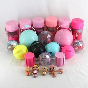 LOL Muñecas Sorpresa Enorme Lote de 23 Objetivos de Pelo Niños Mascotas Bebés Accesorios Estuches - Imagen 1 de 5
