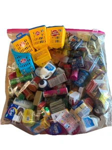 Zuru Mini Marken Lot 100+ Stück gemischte Serien Lebensmittel Einkaufswagen - Bild 1 von 3