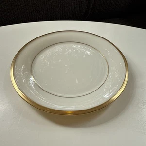 Lenox Eternal Goldrand Elfenbein Brot & Butter Teller 6" - EUC, 15 verfügbar - Bild 1 von 6