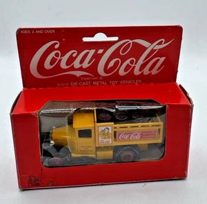 Hartoy Coca-Cola Delivery Barrel Truck - Diecast Yellow - Lledo Model Casting - Picture 1 of 3