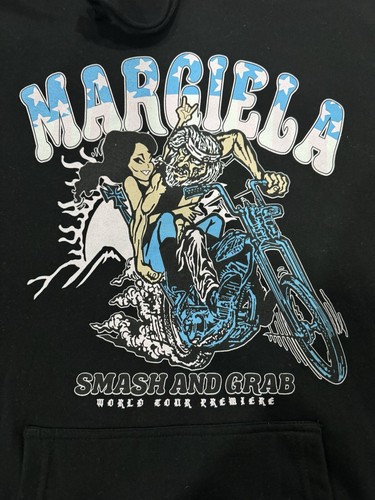 Felpa nera con cappuccio World Tour Premier Maison Margiela edizione limitata rara OOAK taglia XXL