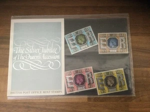 Royal Mail Stamp Set - The Silver Jubilee of the Queens Accession - 1977 - Picture 1 of 2
