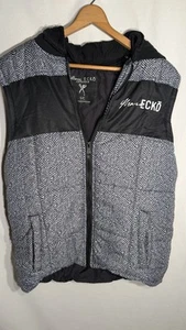 Marc Ecko Cut & Sew Men's Black White Hooded Quilted Vest StreetWear Sz S - Picture 1 of 7