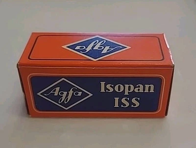 Пленка Agfa Isopan ISS NOS 120 *ЗАПЕЧАТАННАЯ* срок годности 7/74 - Изображение 1 из 3