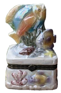 Porcelana China Pastel Multicolor Bisagras Peces y Coral Baratija Caja 4 3/8" h - Imagen 1 de 5