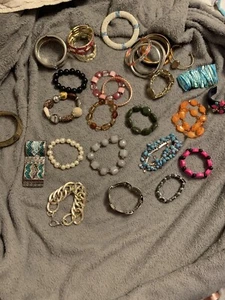 Großes Vintage Modeschmuck Armbänder 30 Stück - Bild 1 von 5