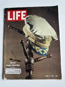 LIFE Magazine April 17 1964 - General Douglas MacArthur 1880-1964 - Imagen 1 de 2